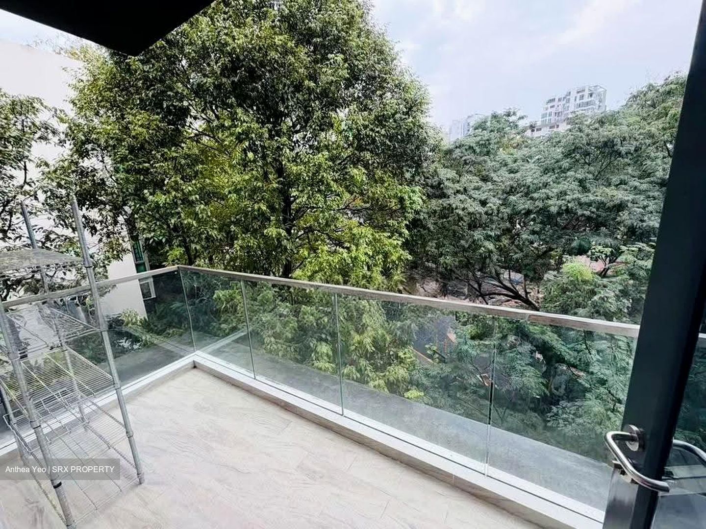 Carpmael 38 (D15), Condominium #637739341